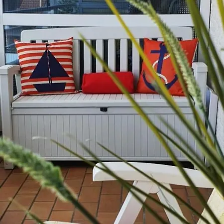 Seaview Apartment